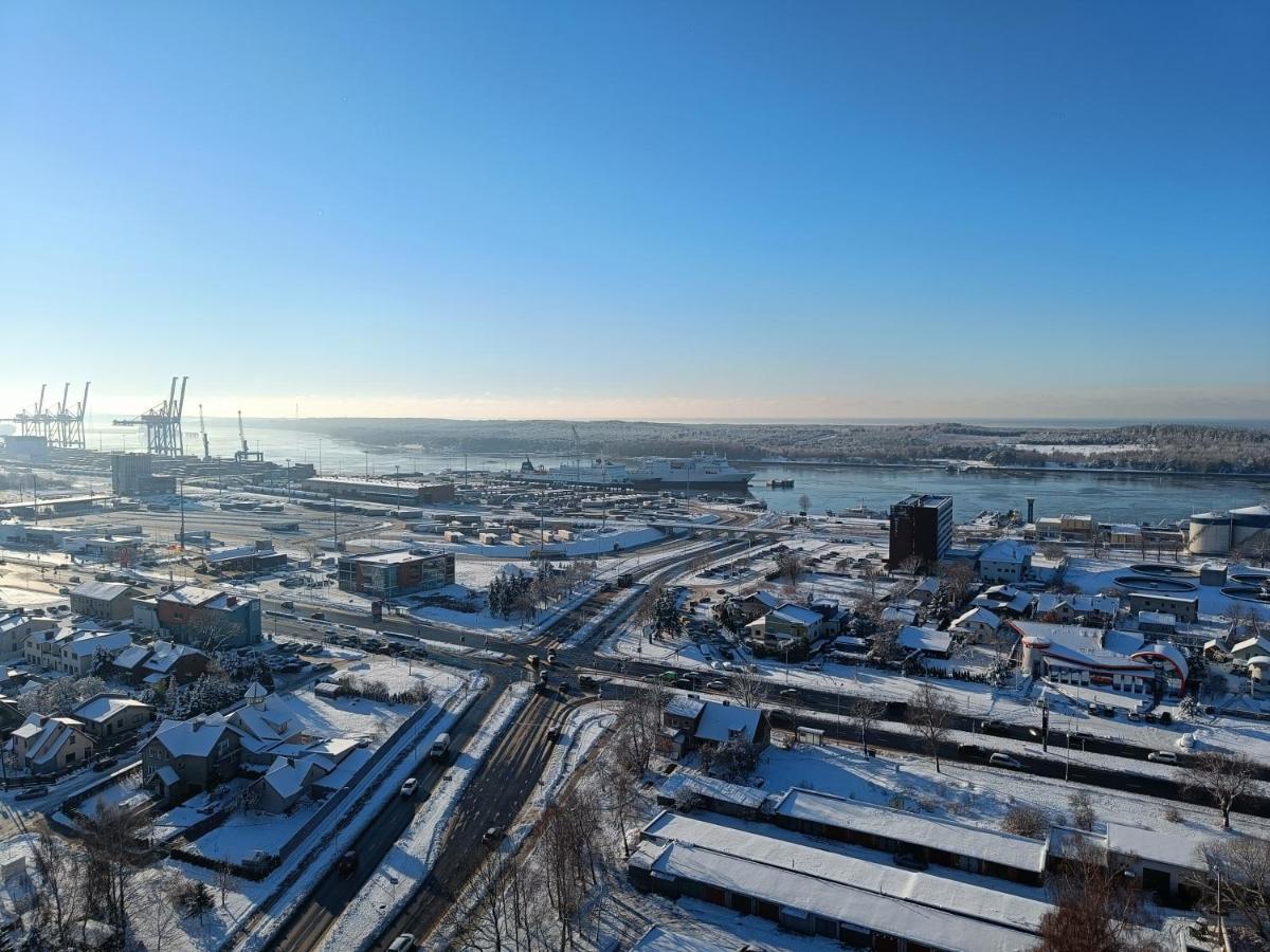 Sea Gate 20th Floor * Klaipeda