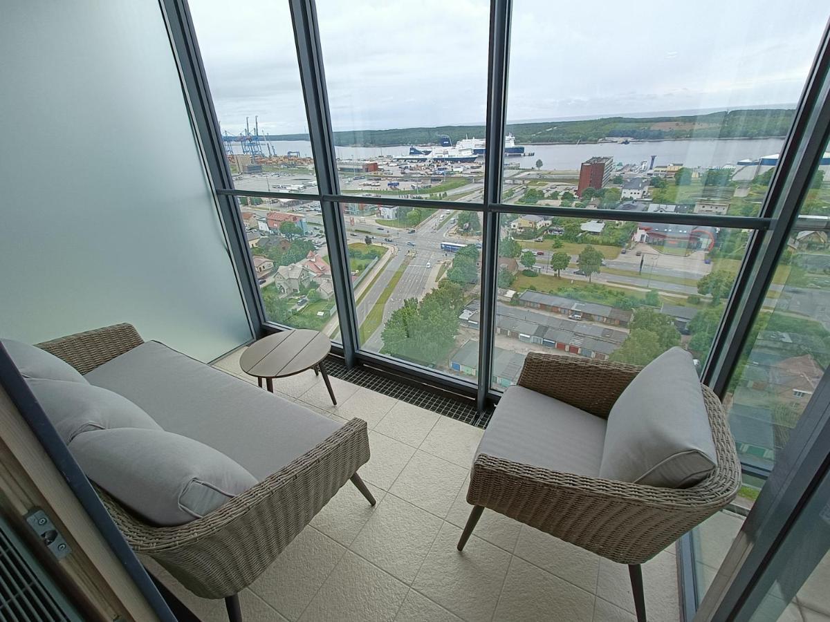 Sea Gate 20th Floor Apartment